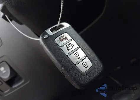 2013 Hyundai Genesis 3.8 from USA, damaged, VIN KMHGC4DD3DU248313